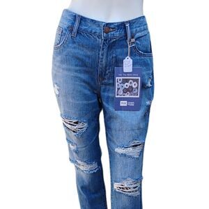 600232.....BCBGeneration Straight Leg Jeans Size 32" Waist, 30" Inseam